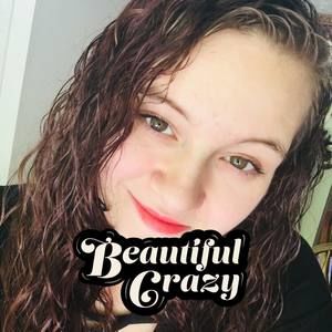 Meet your Posher, Lea